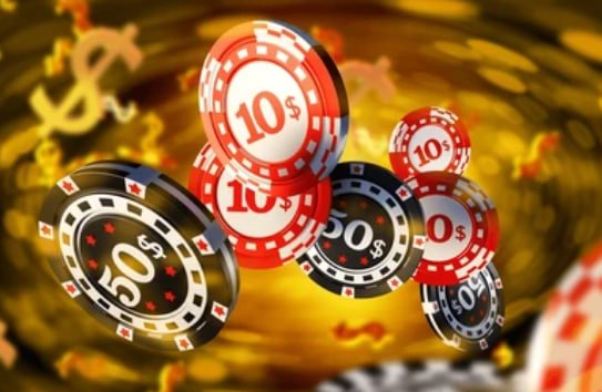 MM38 Live Roulette — Professional Dealer နှင့် Roulette ဂိမ်း ကစားနေသောပုံ